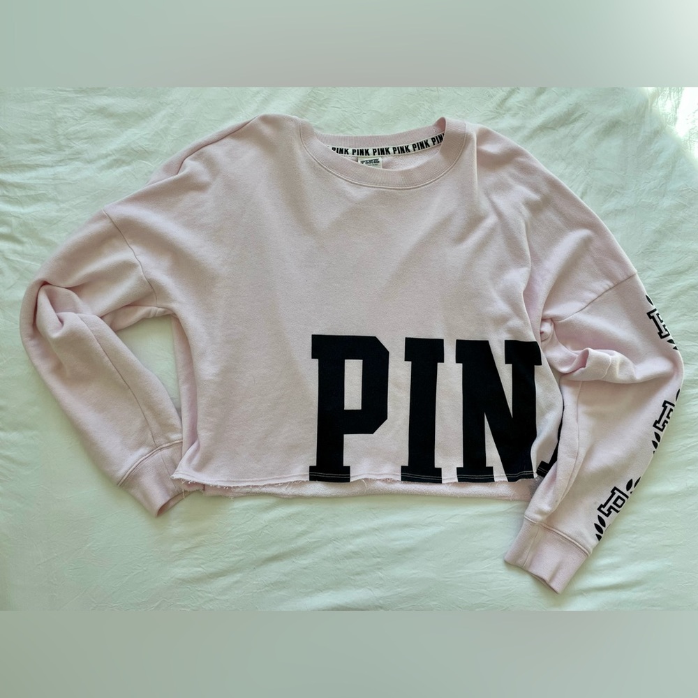 Pink Long-sleeved Crop Top